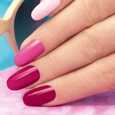 MV NAILS LOUNGE & SPA - gel manicure